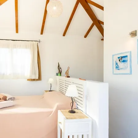 Arriba Villa Lajares